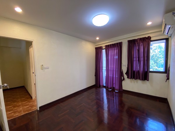 รูปภาพ 4 ห้องนอนบ้าน  เขตพระโขนง แขวงพระโขนงใต้ H021121