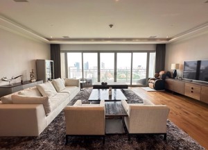 Picture of 3 bed Penthouse in 185 Rajadamri Lumphini Sub District P021124