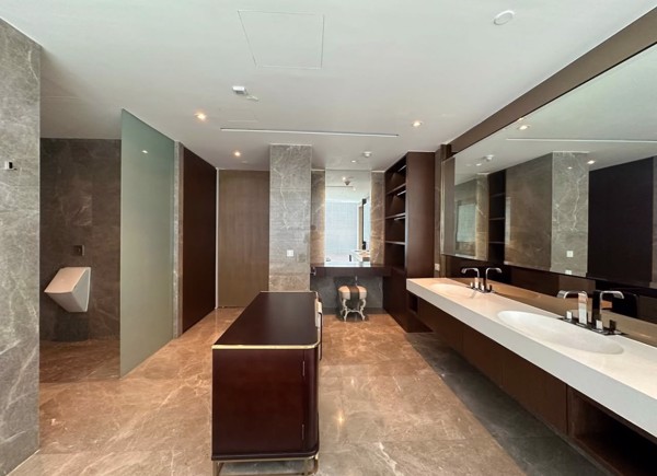 Picture of 3 bed Penthouse in 185 Rajadamri Lumphini Sub District P021124