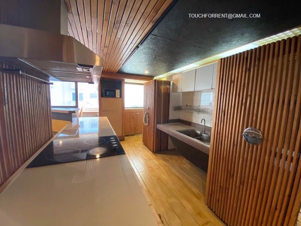 Picture of 3 bed Condo in Baan Onnuch Sukhumvit 77 Suanluang District C021123