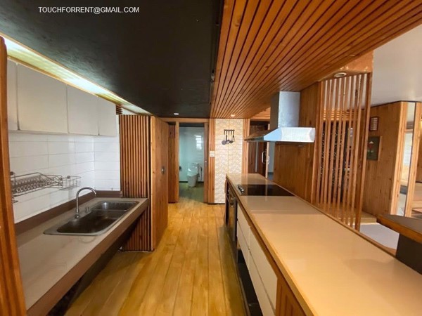 Picture of 3 bed Condo in Baan Onnuch Sukhumvit 77 Suanluang District C021123