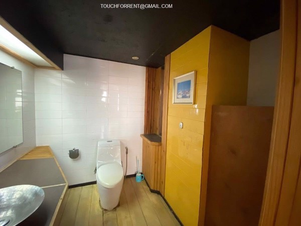 Picture of 3 bed Condo in Baan Onnuch Sukhumvit 77 Suanluang District C021123