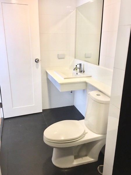 Picture of 2 bed Condo in D 65 Phrakhanongnuea Sub District C021135