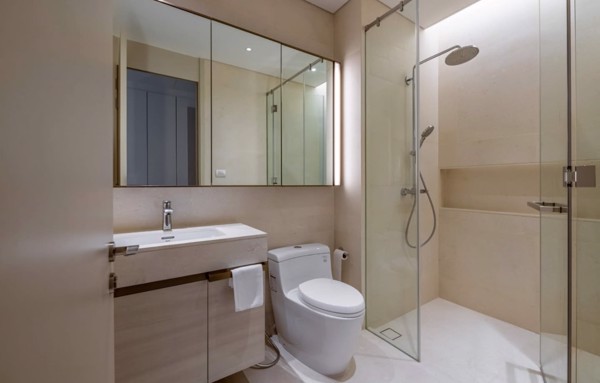 Picture of 2 bed Condo in Baan Sindhorn Lumphini Sub District C021138