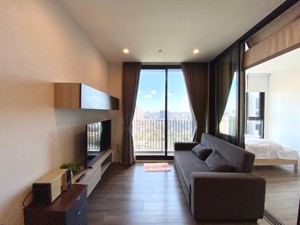 Picture of 2 bed Condo in Whizdom Essence Bangchak Sub District C021142
