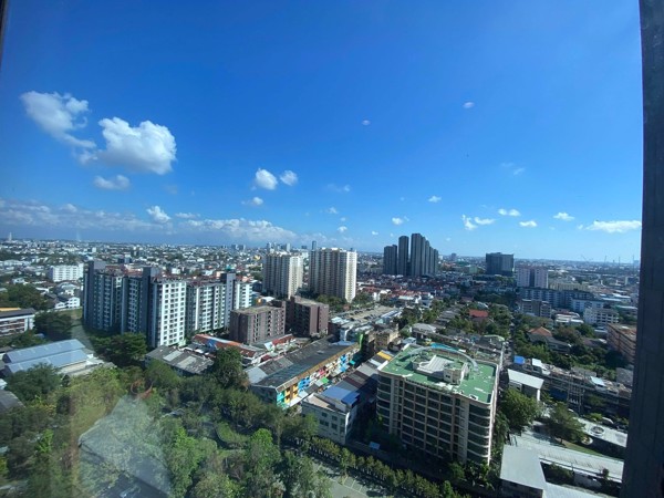 Picture of 2 bed Condo in Whizdom Essence Bangchak Sub District C021142