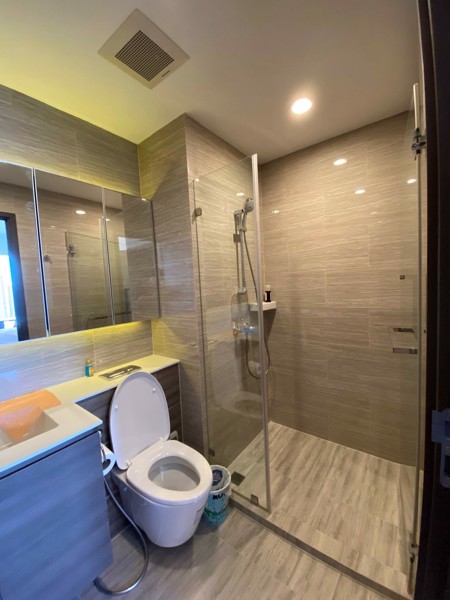 Picture of 2 bed Condo in Whizdom Essence Bangchak Sub District C021142