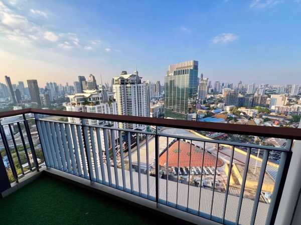 Picture of 2 bed Condo in Rhythm Sukhumvit 42 Phra Khanong Sub District C021143