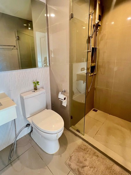 Picture of 2 bed Condo in Rhythm Sukhumvit 42 Phra Khanong Sub District C021143