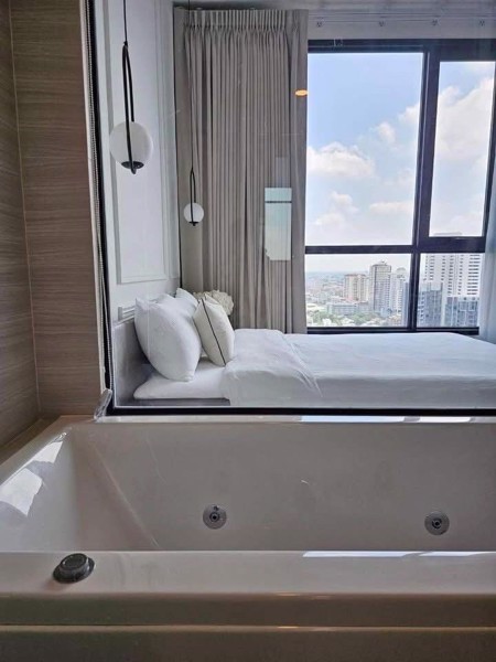 Picture of 1 bed Condo in Park Origin Thonglor Khlong Tan Nuea Sub District C021152