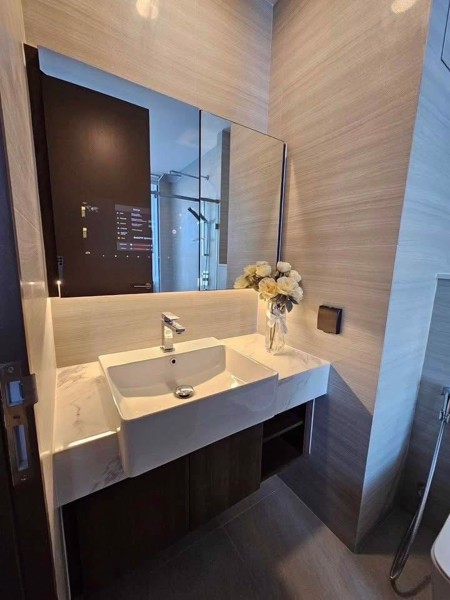 Picture of 1 bed Condo in Park Origin Thonglor Khlong Tan Nuea Sub District C021152