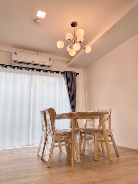 Picture of 3 bed House in Indy 2 Bangna-Ramkhamhaeng 2  Dokmai Sub District H021155