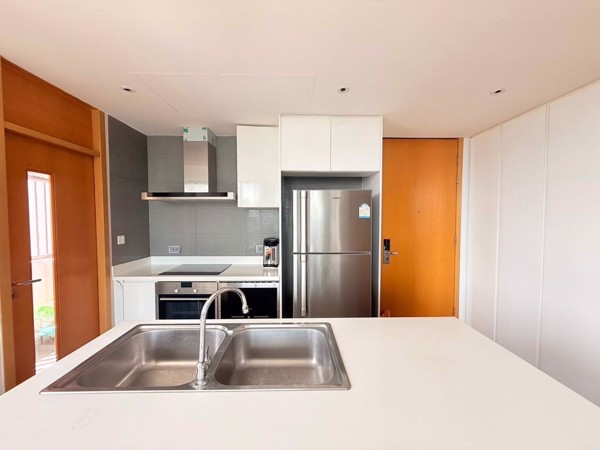 Picture of 2 bed Condo in Aequa Sukhumvit 49 Khlong Tan Nuea Sub District C021156