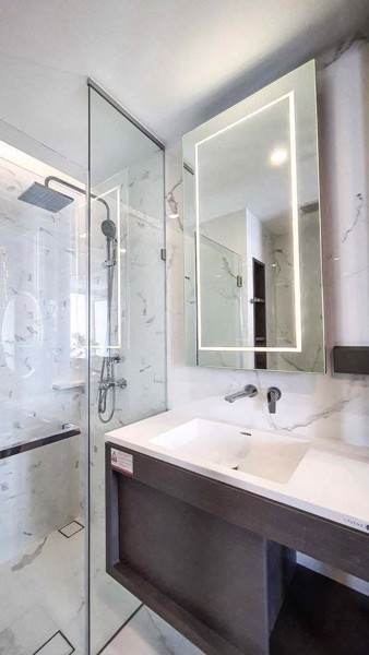 Picture of 1 bed Condo in Siamese Exclusive Queens Khlongtoei Sub District C021161
