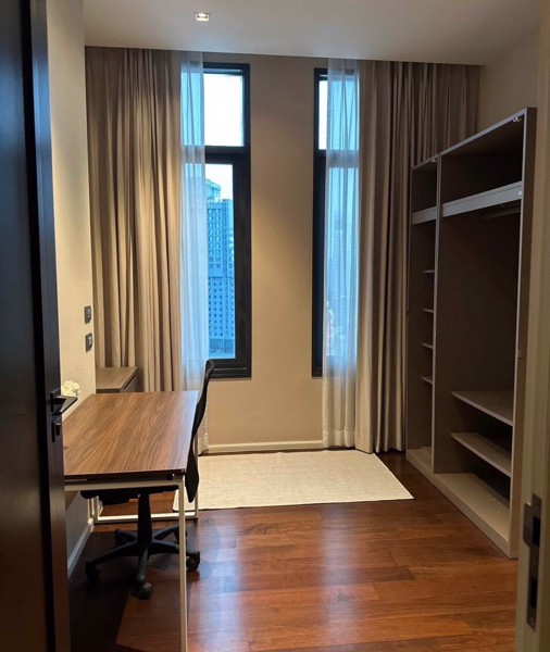 Picture of 2 bed Condo in The Diplomat 39 Khlong Tan Nuea Sub District C021167