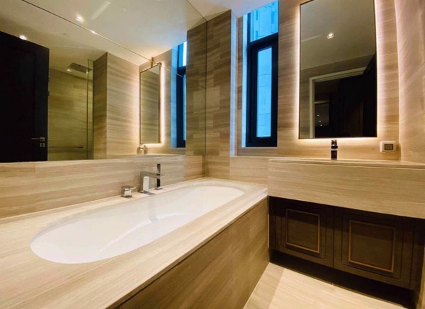 Picture of 2 bed Condo in The Diplomat 39 Khlong Tan Nuea Sub District C021167