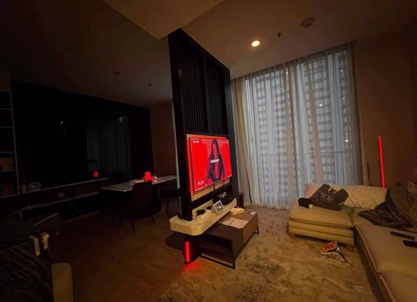 Picture of 1 bed Condo in Noble BE19 Khlong Toei Nuea Sub District C021178