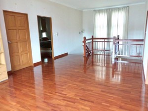 Picture of 3 bed House  Bang Na Sub District H021189
