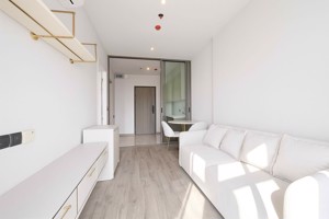 Picture of 1 bed Condo in RHYTHM Ekkamai Estate Khlong Tan Nuea Sub District C021190