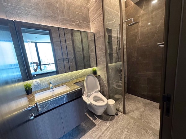 Picture of 1 bed Condo in The ESSE Sukhumvit 36 Khlongtan Sub District C021192