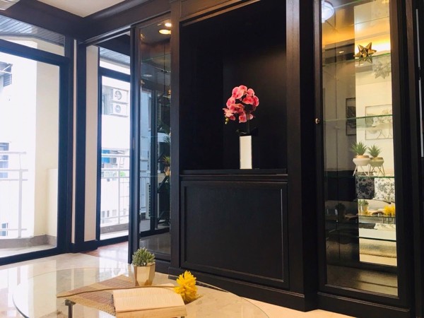 Picture of 2 bed Condo in Green Point Silom Suriyawong Sub District C021203