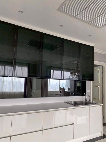 Picture of 5 bed Condo in Q Asoke Ratchathewi District C021214