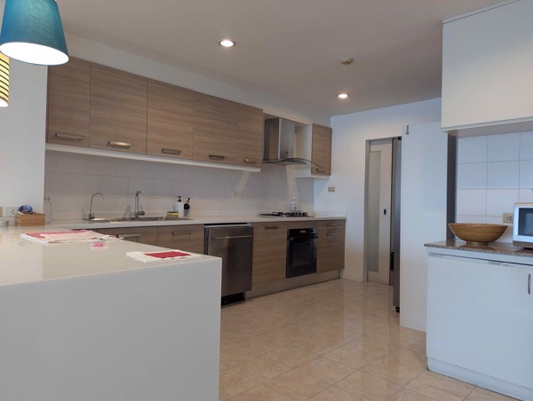 Picture of 3 bed Condo in The Habitat Sukhumvit 53 Khlong Tan Nuea Sub District C021226