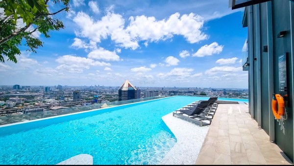 Picture of 1 bed Condo in KnightsBridge Space Ratchayothin Chatuchak Sub District C021228