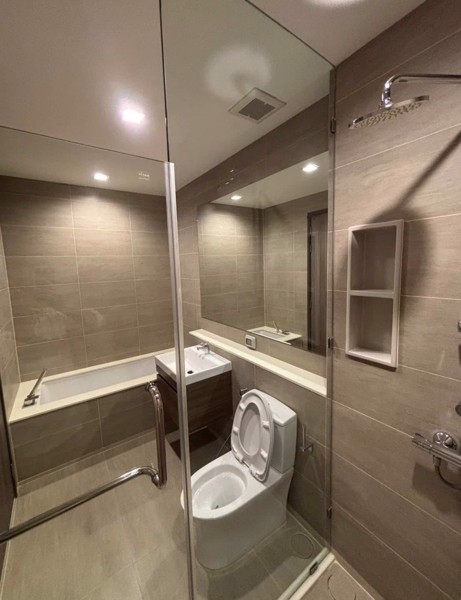 Picture of 3 bed Condo in RHYTHM Charoenkrung Pavillion Wat Phraya Krai Sub District C021252