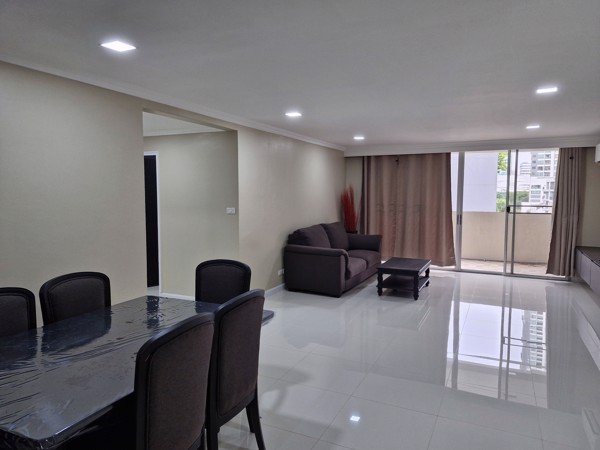 รูปภาพ 3 ห้องนอน คอนโด ในโครงการ DS Tower 2 Sukhumvit 39 เขตวัฒนา แขวงคลองเตยเหนือ C021265