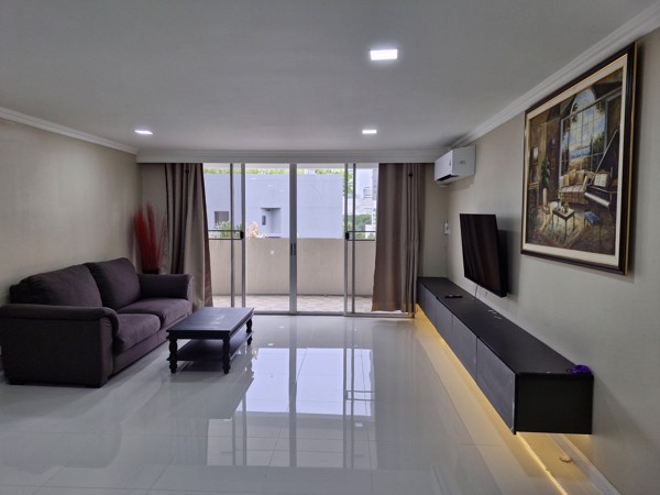 รูปภาพ 3 ห้องนอน คอนโด ในโครงการ DS Tower 2 Sukhumvit 39 เขตวัฒนา แขวงคลองเตยเหนือ C021265